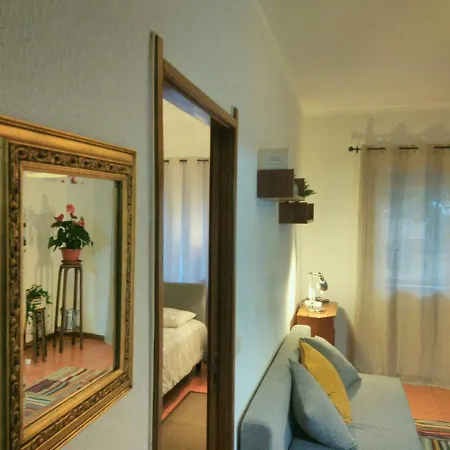 Appartement ! Free Parking Street ! Ground Floor With Washer! Oporto